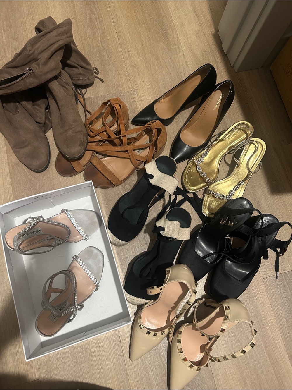 Steve Madden Beige Pointed-Toe Studded Ankle-Strap Pumps